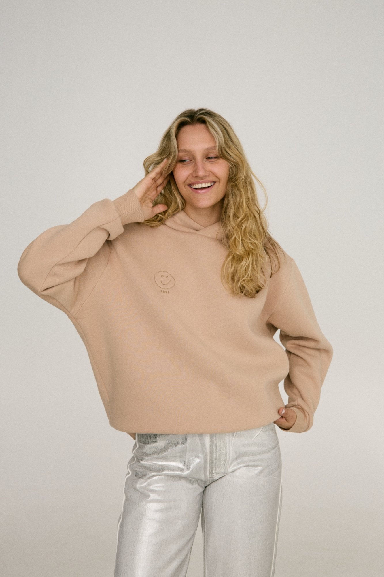 PEANUT BUTTER MINIMAL HOODIE - WARM FALL WINTER HOODIE