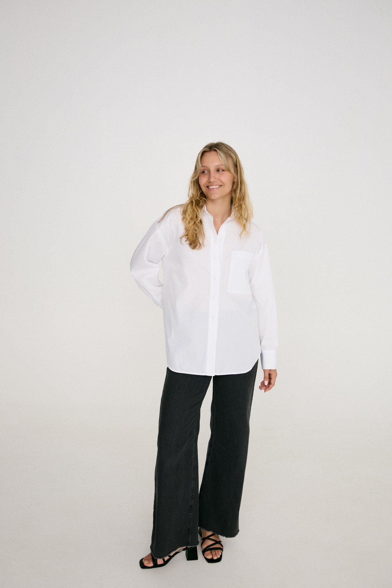 WHITE DADDY'S SHIRT - FALL BASE SHIRT